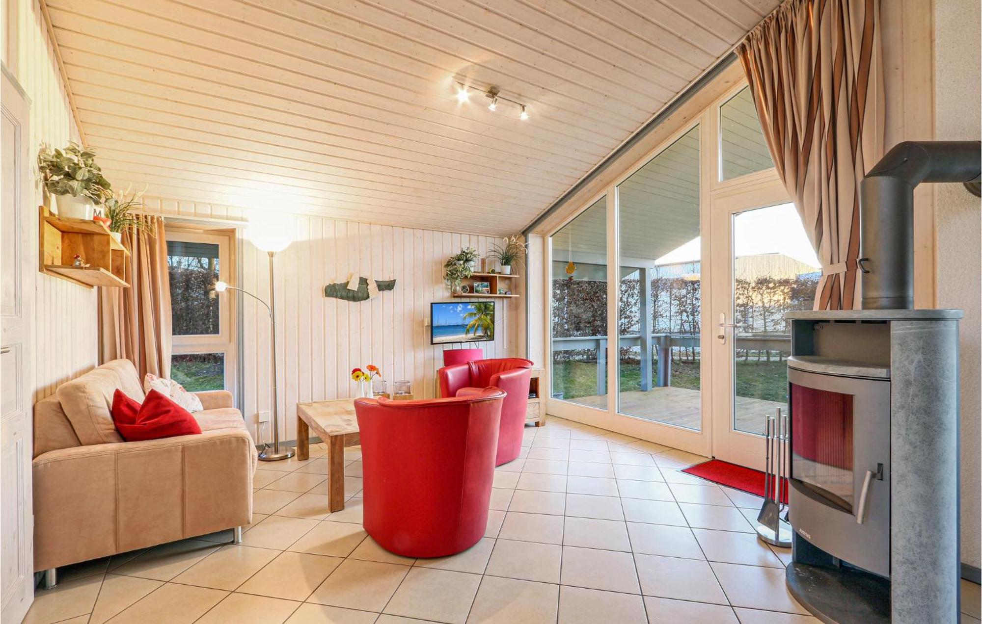 Nice Home In Rechlin With Sauna Extérieur photo